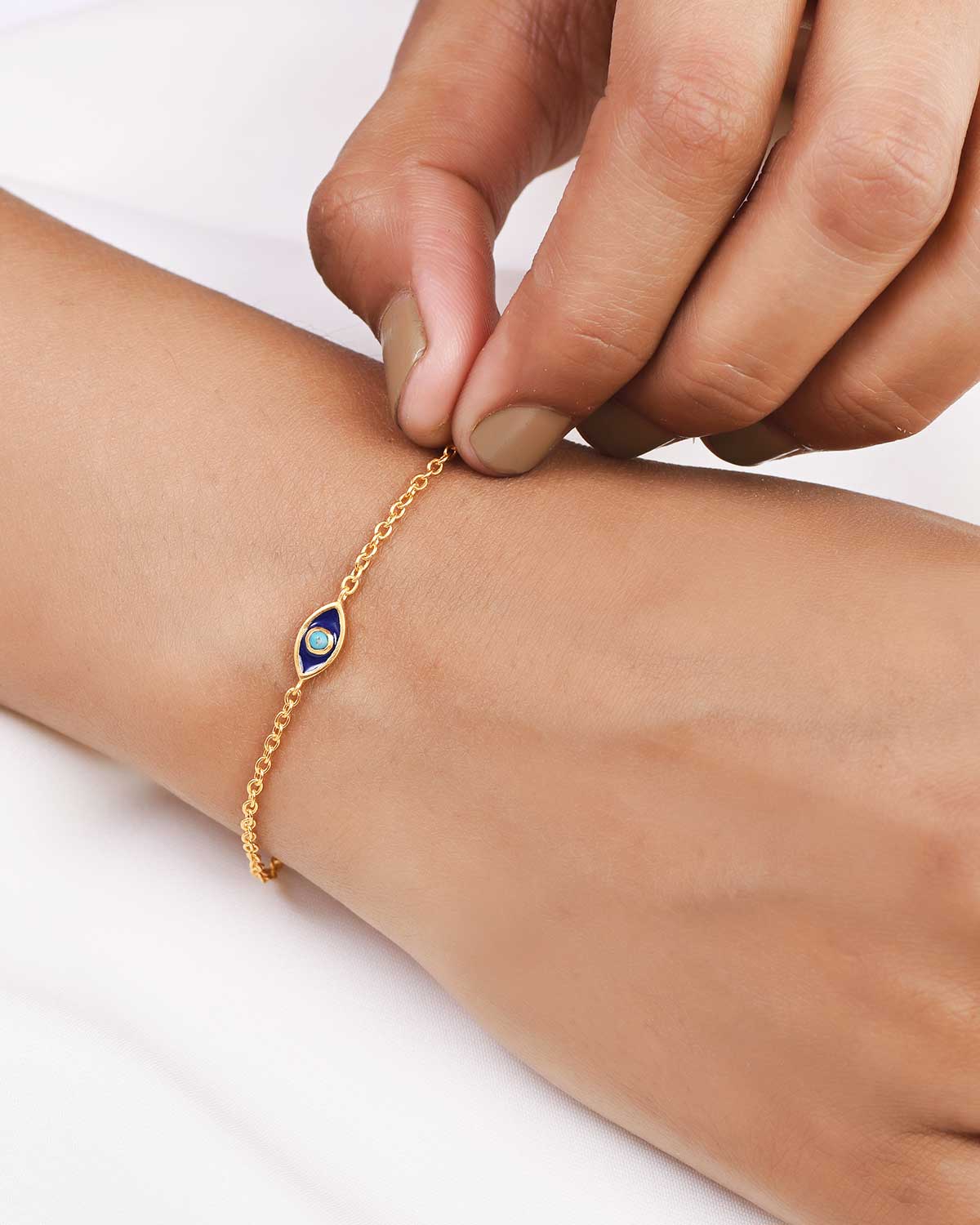 Adjustable gold vermeil bracelet with evil eye and turquoise gemstone