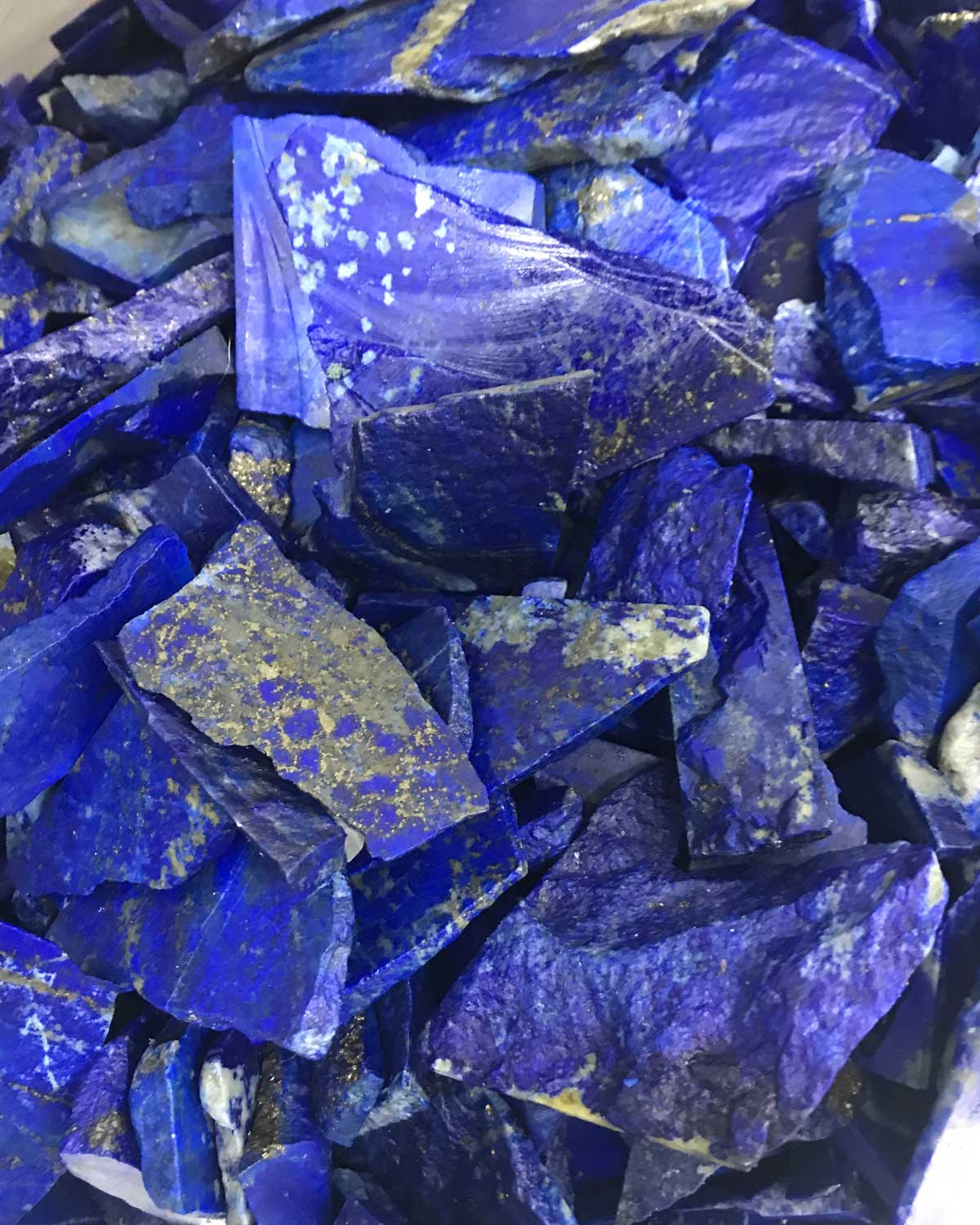 Eisha Lapis Lazuli Gold Huggies - Moon London