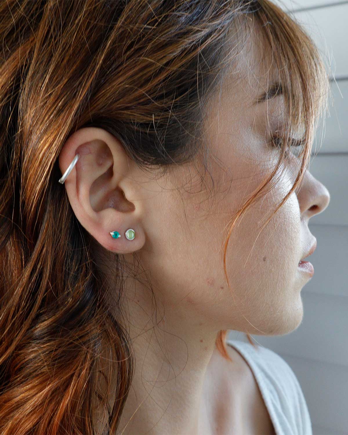 Single peridot stud earring for stacking and everyday wear